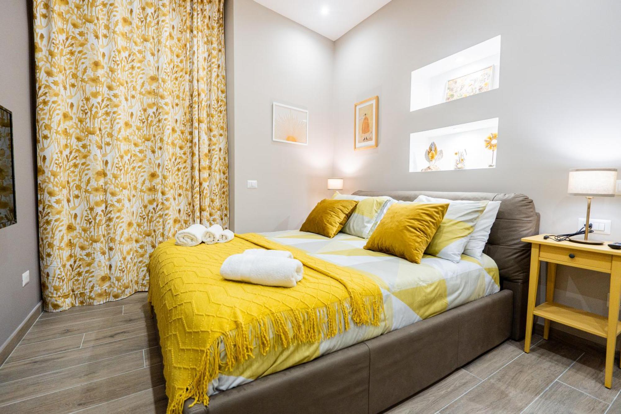 נאפולי La Casa Di Bianca - Modern Suites Near Plebiscito מראה חיצוני תמונה